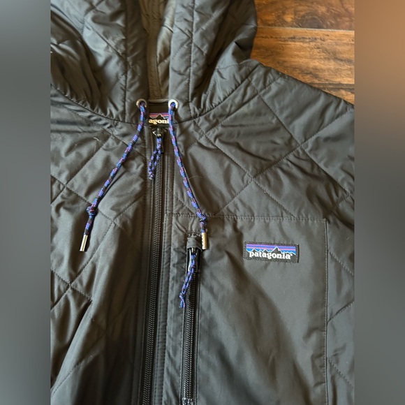 patagonia hooded light puffer jacket - Picture 2 of 5